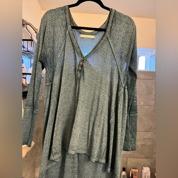 We The Free Green Top - Picture 3 of 4